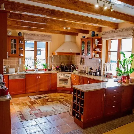 Willa Nad Popradem Bed & Breakfast