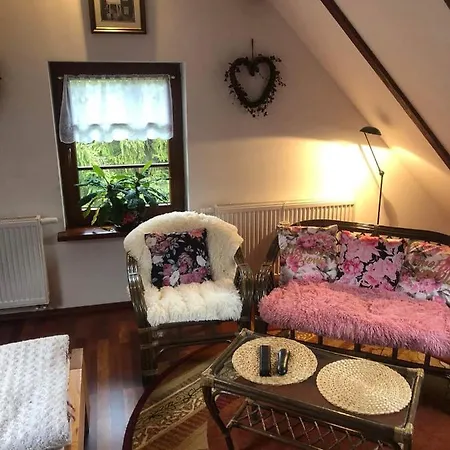 Willa Nad Popradem Oda ve Kahvaltı Piwniczna-Zdroj