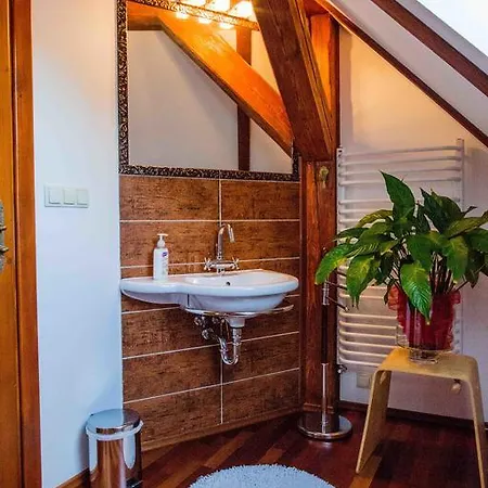 Willa Nad Popradem B&B